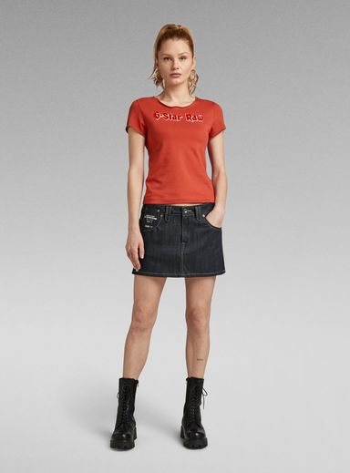 Y2K Slim Artwork T-Shirt